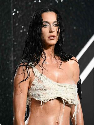 Katy Perry sexy at 2024 MTV VMAs in NY