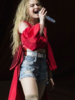 Sabrina Carpenter